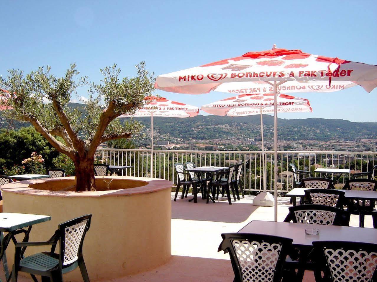 Logis Hotel Le Col De L'Ange Draguignan Ngoại thất bức ảnh